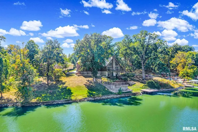 $525,000 | 9517 West Whittingham Point, Mapleton, IL 61547