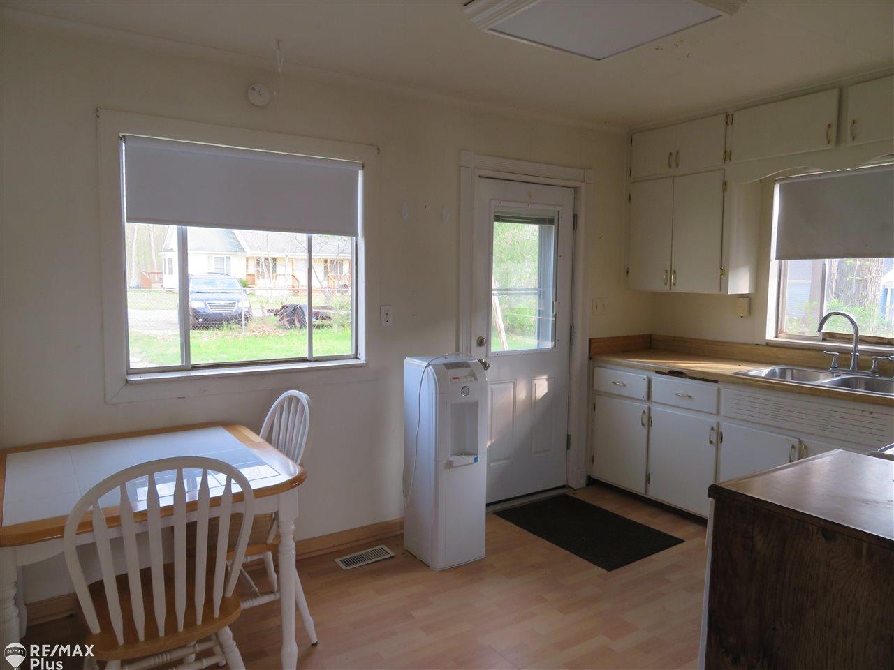 3967 Hunt Road Lapeer, MI 48446 - Photo 2 of 22