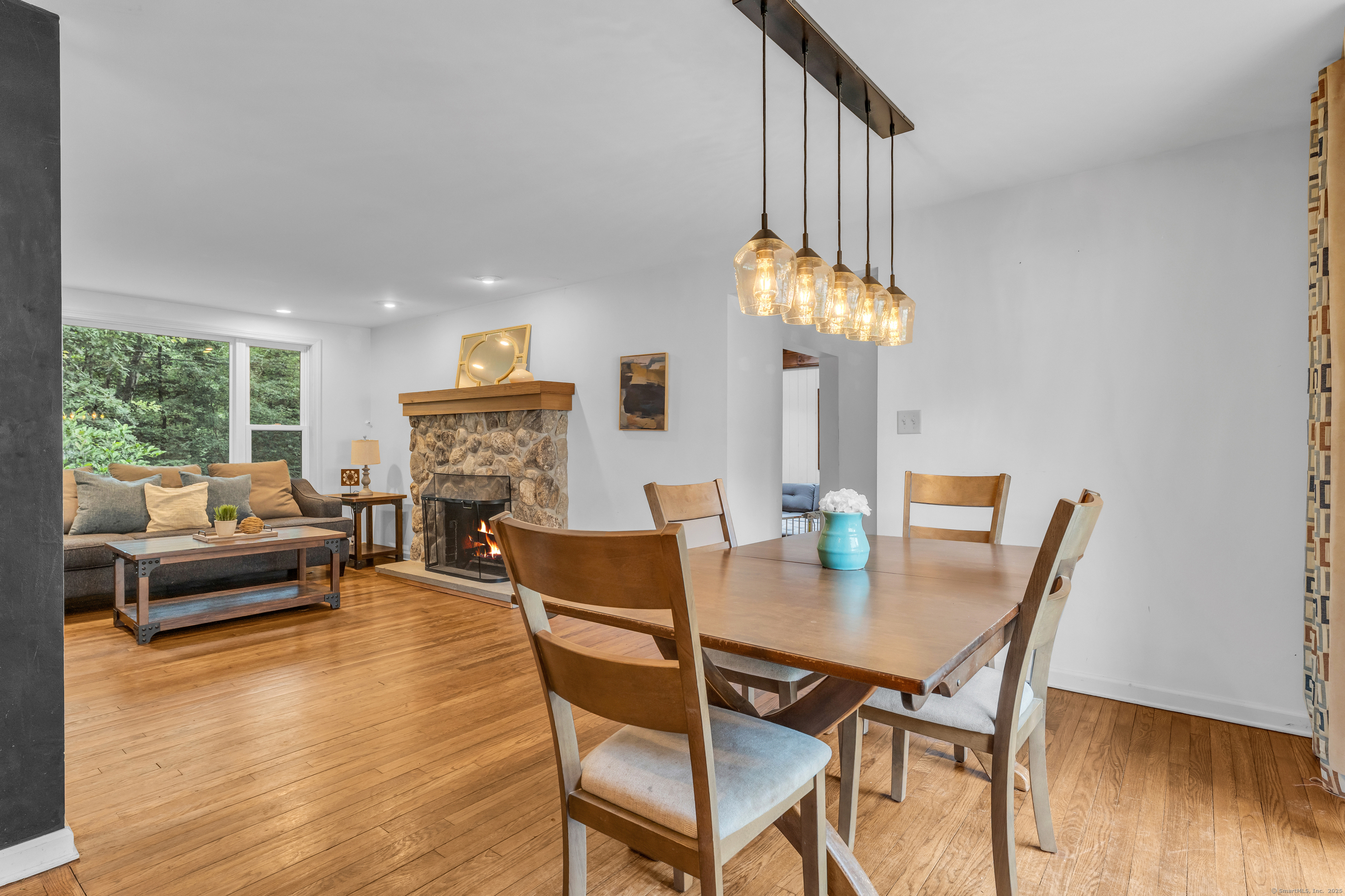 90 Cedar Hill Road Guilford, CT 06437 - Photo 15 of 38