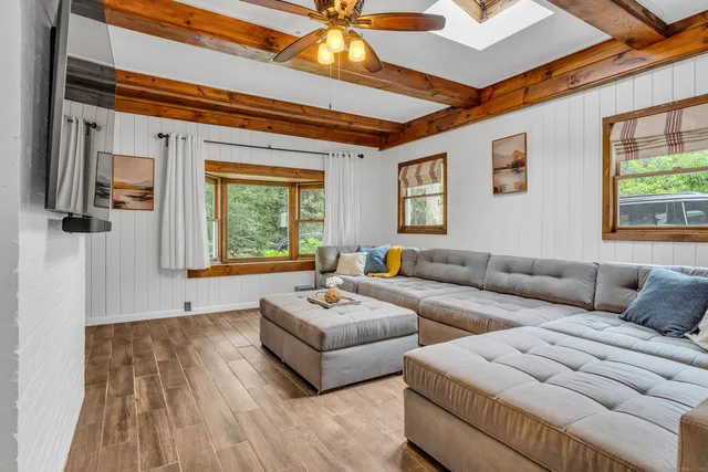 $449,000 | 90 Cedar Hill Road, Guilford, CT 06437