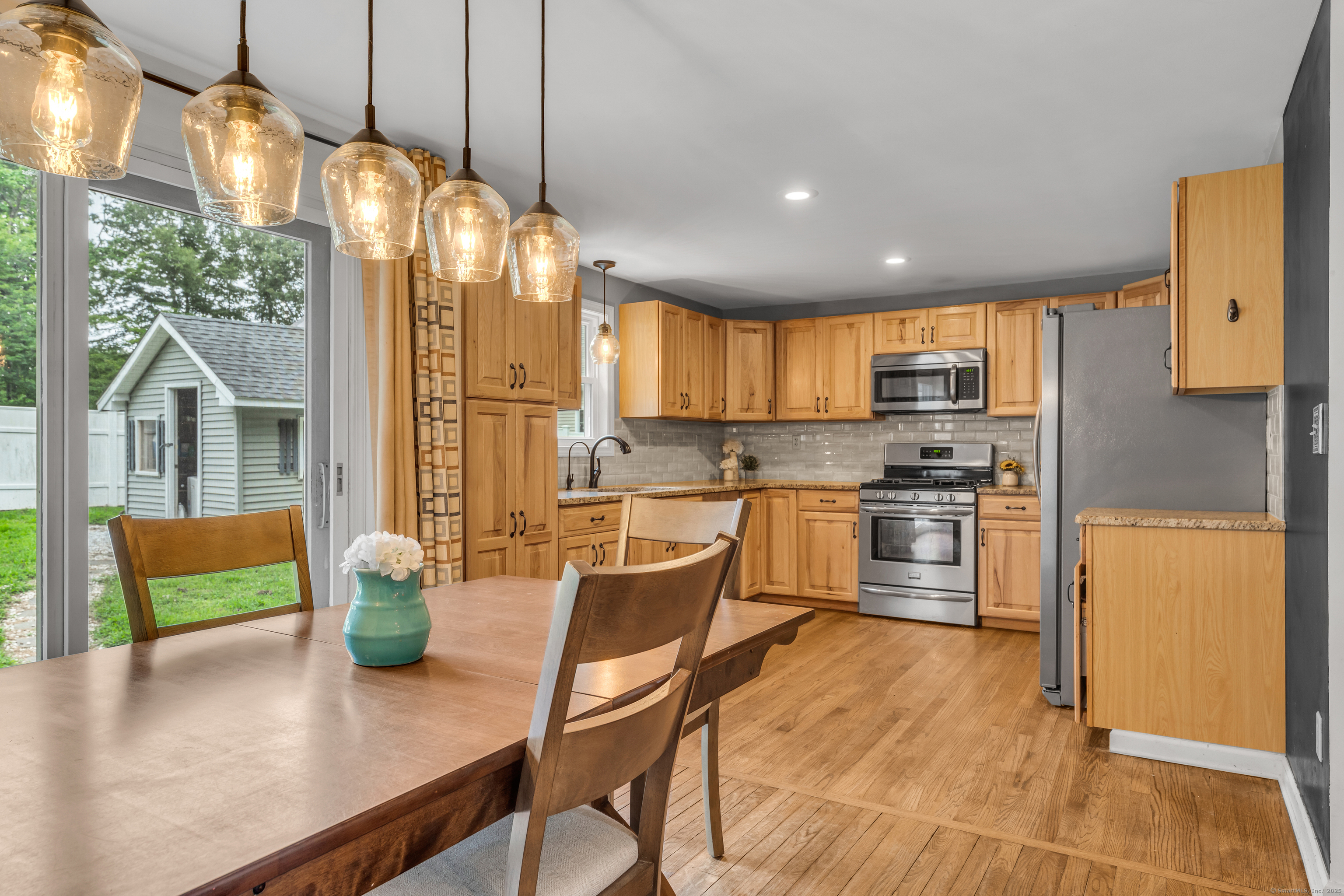 90 Cedar Hill Road Guilford, CT 06437 - Photo 3 of 38