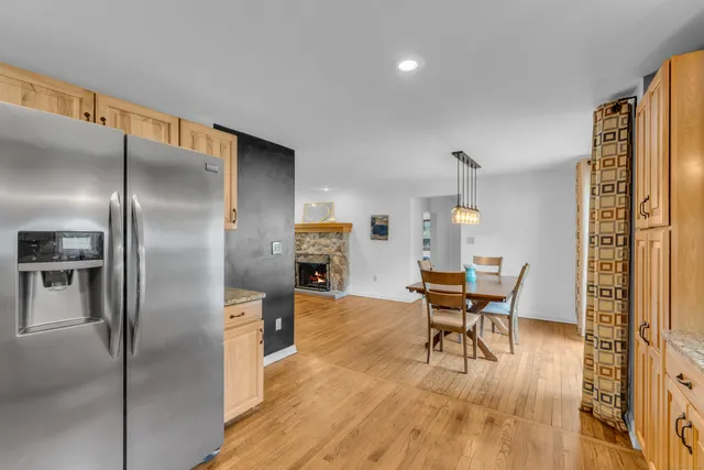 $449,000 | 90 Cedar Hill Road, Guilford, CT 06437