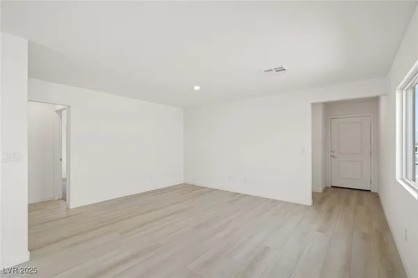 $399,900 | 6788 Magnolia River Avenue, Las Vegas, NV 89156