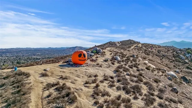 $635,000 | 4174 Center Avenue, Norco, CA 92860