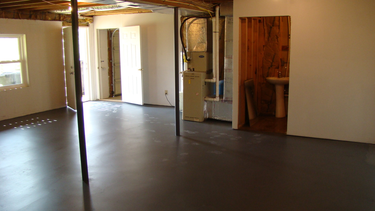 4650 Tobey Road Salem, VA 24153 - Photo 13 of 14 basement