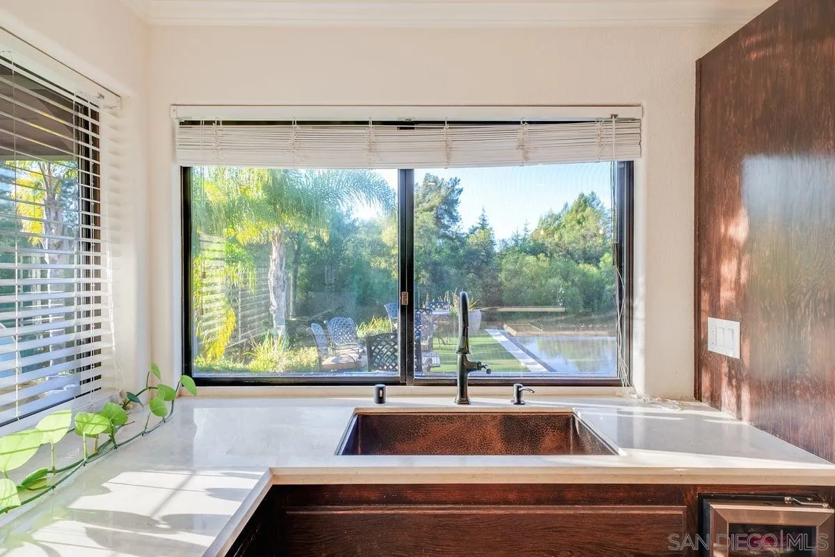 11 Country Glen Road Fallbrook, CA 92028 - Photo 16 of 75