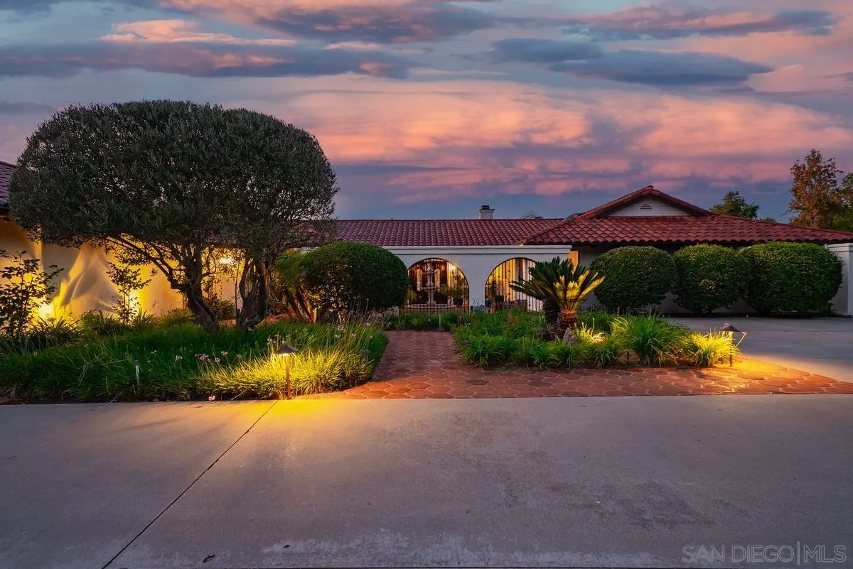 11 Country Glen Road Fallbrook, CA 92028 - Photo 5 of 75 a view of a street with a houses in the back