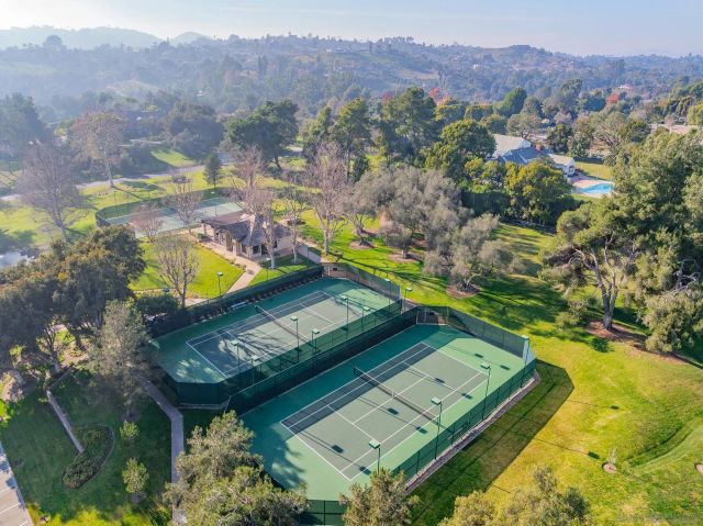 $1,750,000 | 11 Country Glen Road, Fallbrook, CA 92028