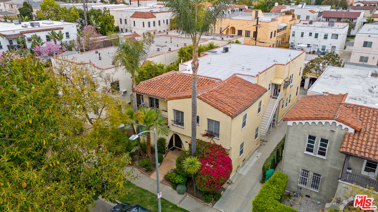 458 North Genesee Avenue Los Angeles, CA 90036 - Photo 30 of 38 an aerial view of a houses