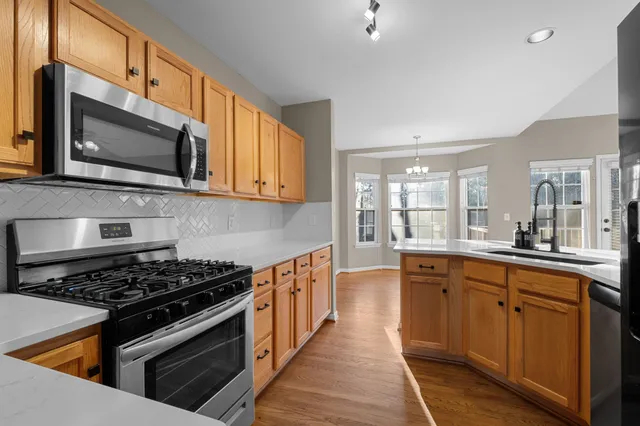 $489,900 | 5112 Bay Overlook Drive, Hermitage, TN 37076