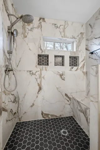 $489,900 | 5112 Bay Overlook Drive, Hermitage, TN 37076