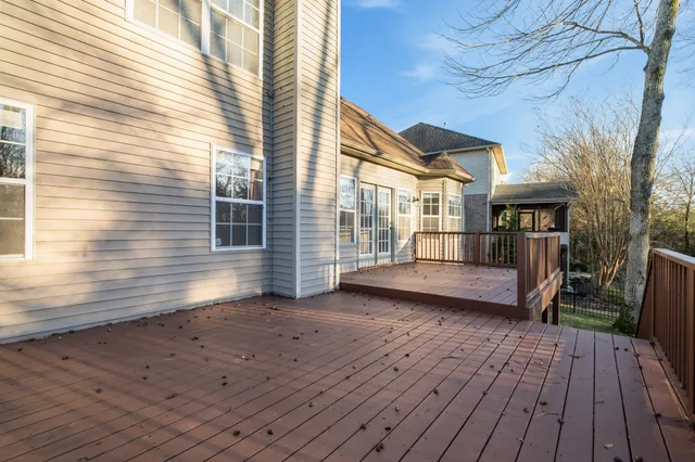 $489,900 | 5112 Bay Overlook Drive, Hermitage, TN 37076