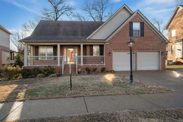 $489,900 | 5112 Bay Overlook Drive, Hermitage, TN 37076