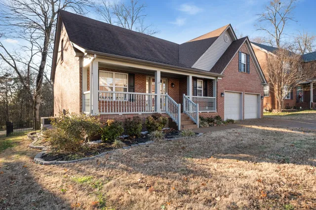 $489,900 | 5112 Bay Overlook Drive, Hermitage, TN 37076