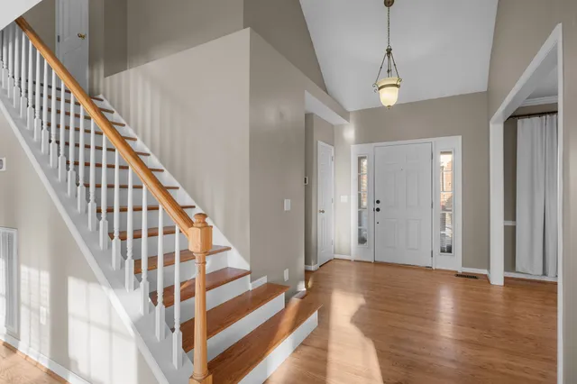 $489,900 | 5112 Bay Overlook Drive, Hermitage, TN 37076