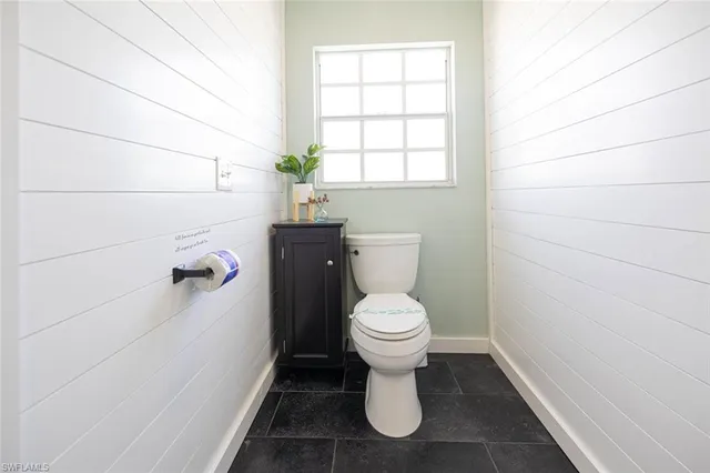 $2,350 | 207 Southeast 22nd Street, Cape Coral, FL 33990