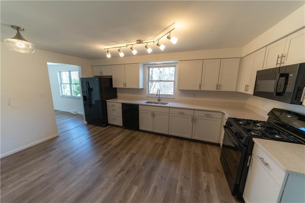 100 Leslie Road Monroeville, PA 15146 - Photo 13 of 23 Gallery Image 13
