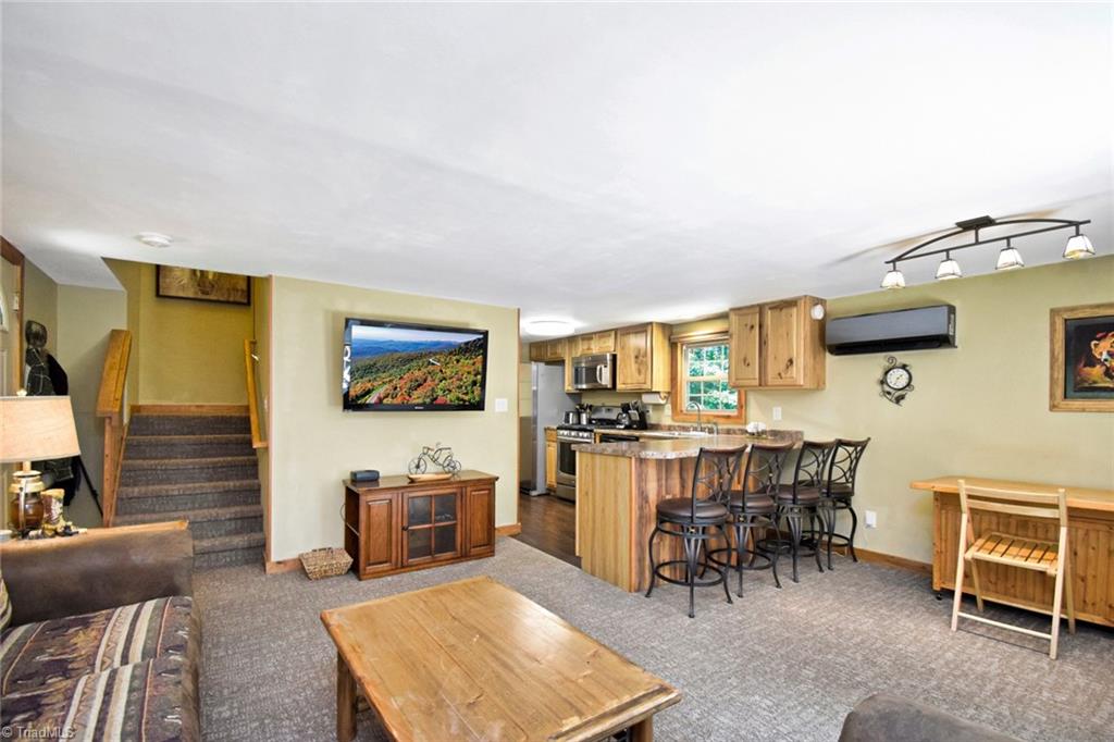 290 Mars Mountain Road Boomer, NC 28606 - Photo 11 of 50 Gallery Image 11