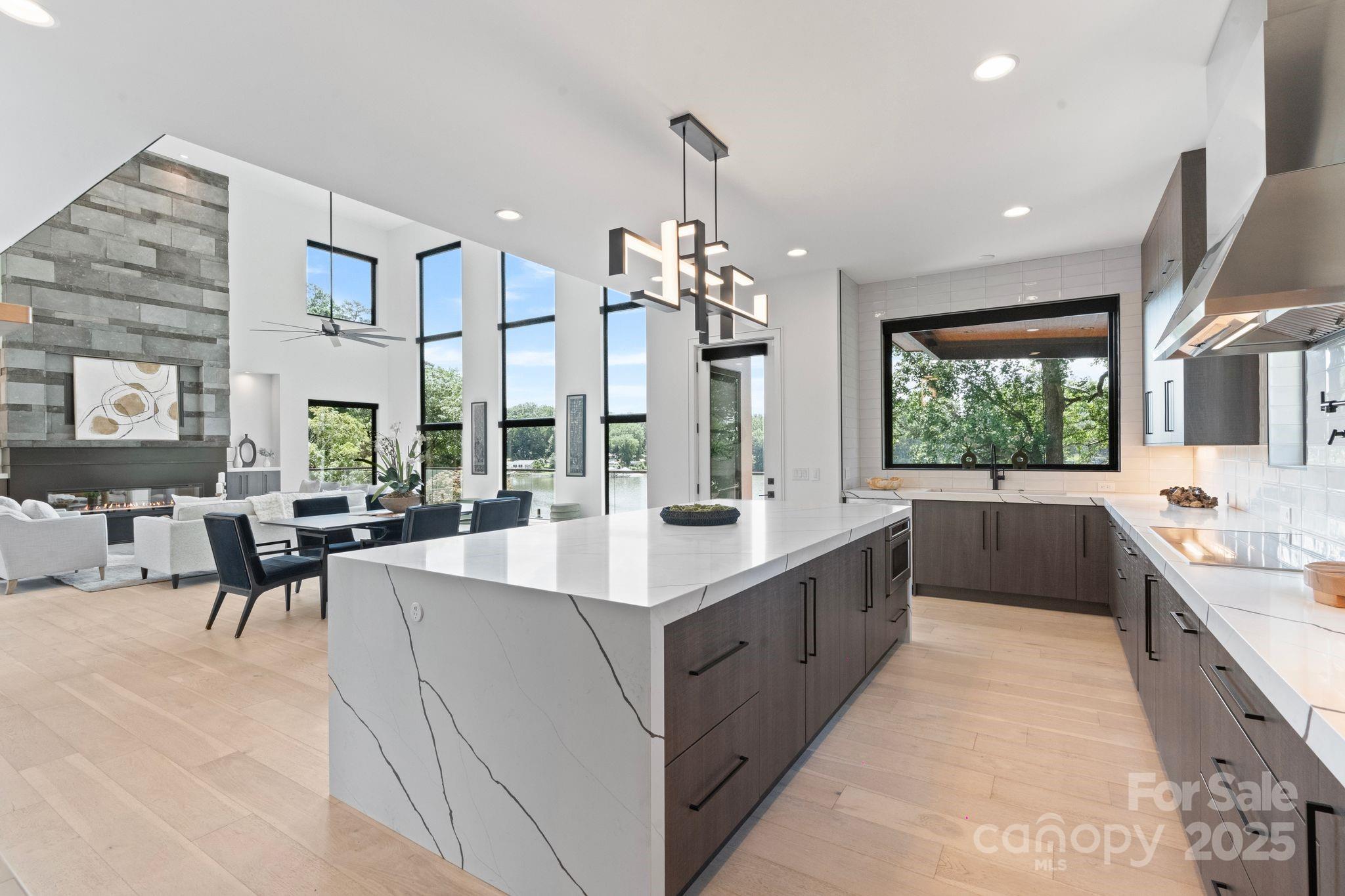 5930 Midsomer Road Charlotte, NC 28214 - Photo 11 of 40 Gallery Image 11