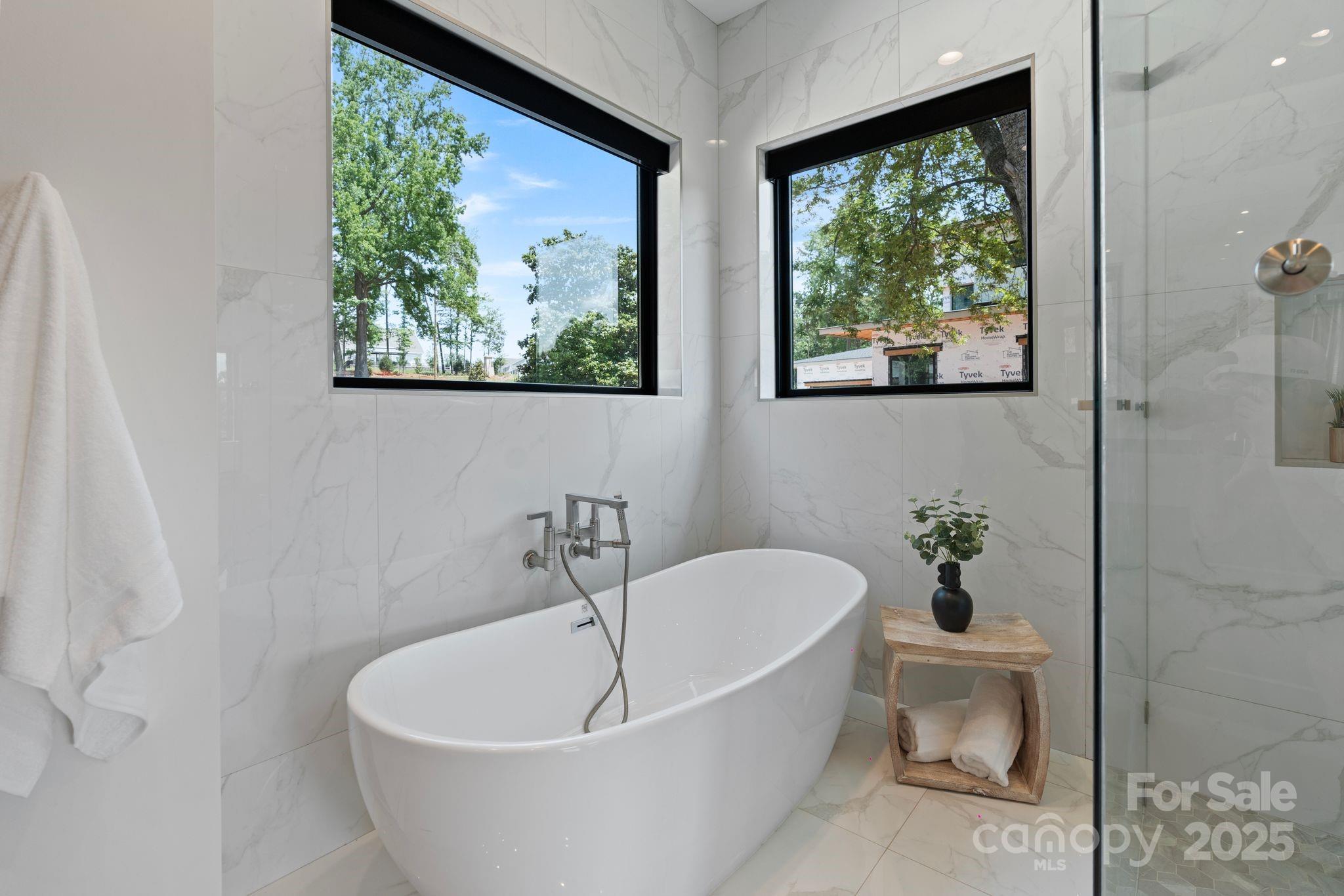 5930 Midsomer Road Charlotte, NC 28214 - Photo 18 of 40 Gallery Image 18