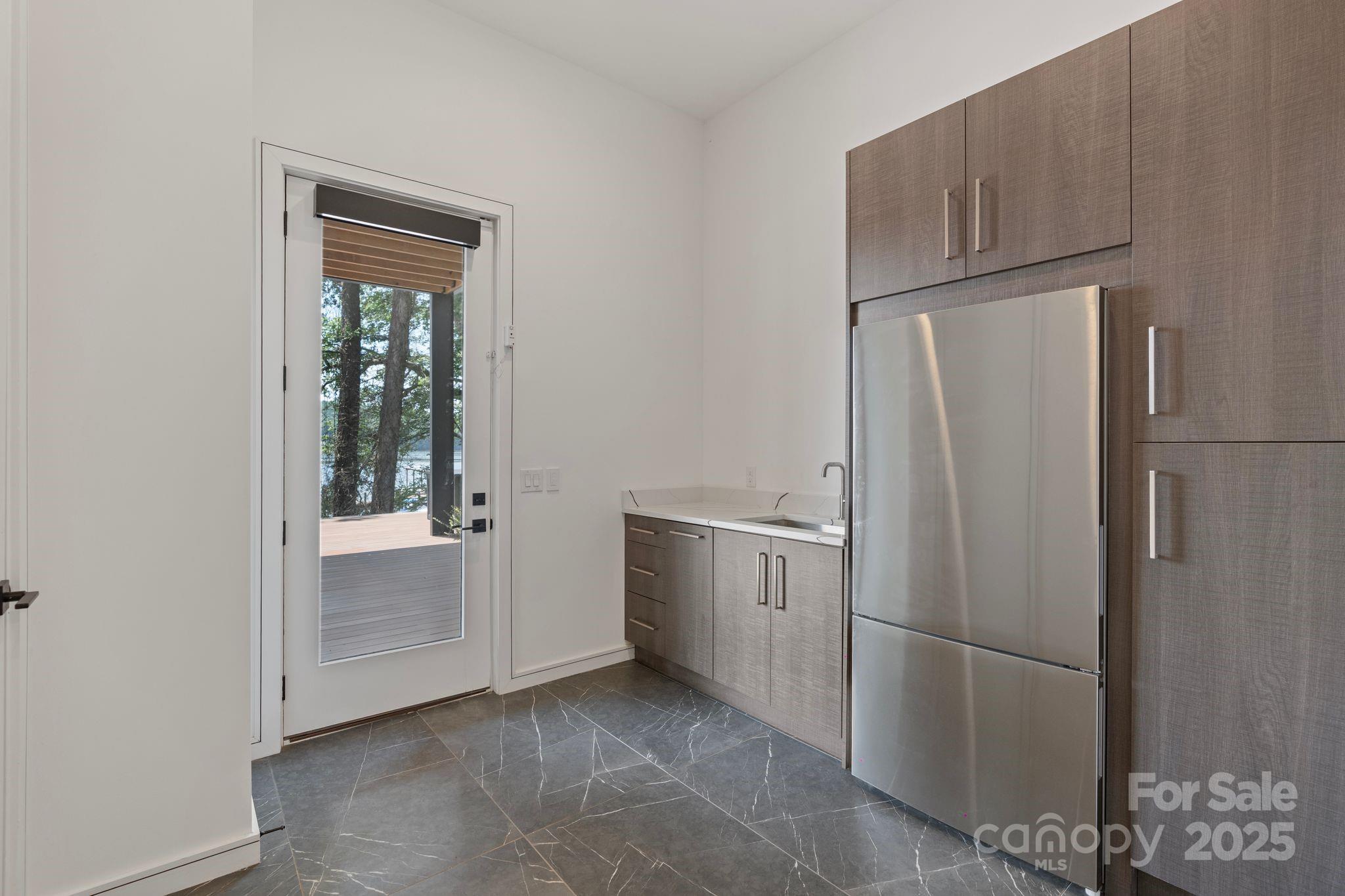 5930 Midsomer Road Charlotte, NC 28214 - Photo 31 of 40 Gallery Image 31