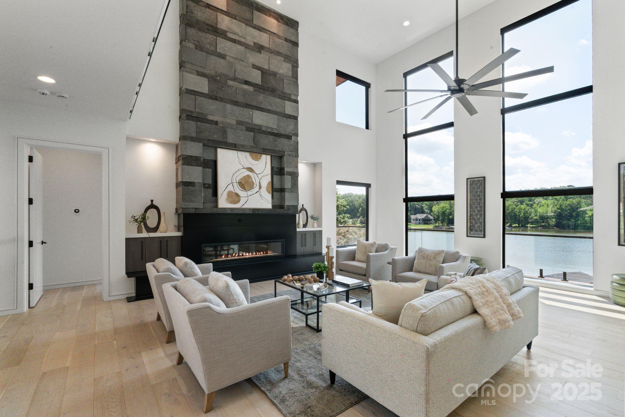 5930 Midsomer Road Charlotte, NC 28214 - Photo 5 of 40 Gallery Image 5