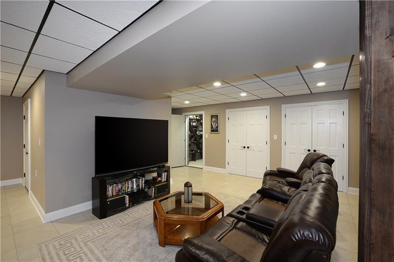 213 Baldwin Road Carnegie, PA 15106 - Photo 21 of 25 Gallery Image 21