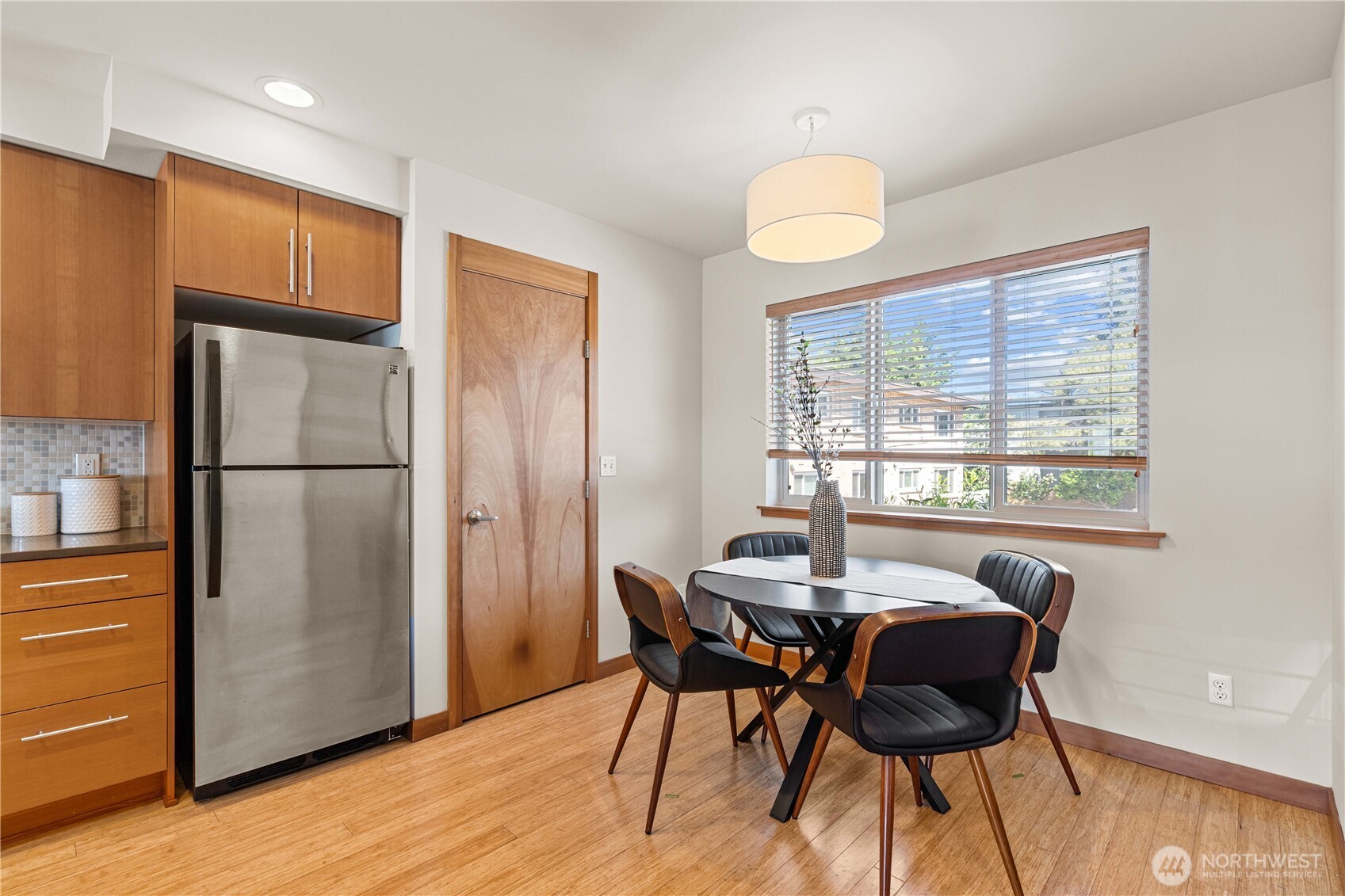 5232 California Avenue Southwest, Unit C Seattle, WA 98136 - Photo 13 of 40