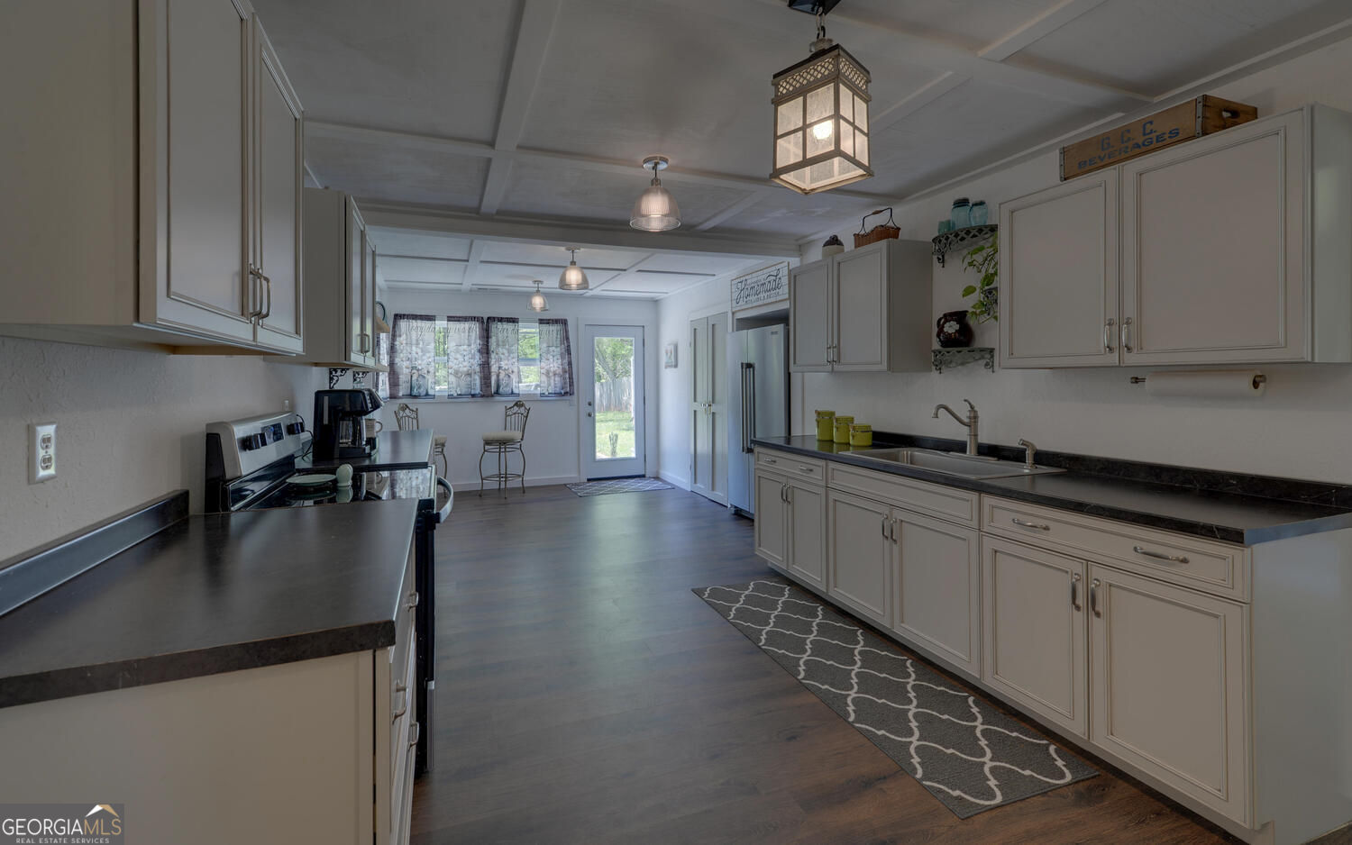 1867 Highway 197 Clarkesville, GA 30523 - Photo 22 of 27 Kitchen 3 view