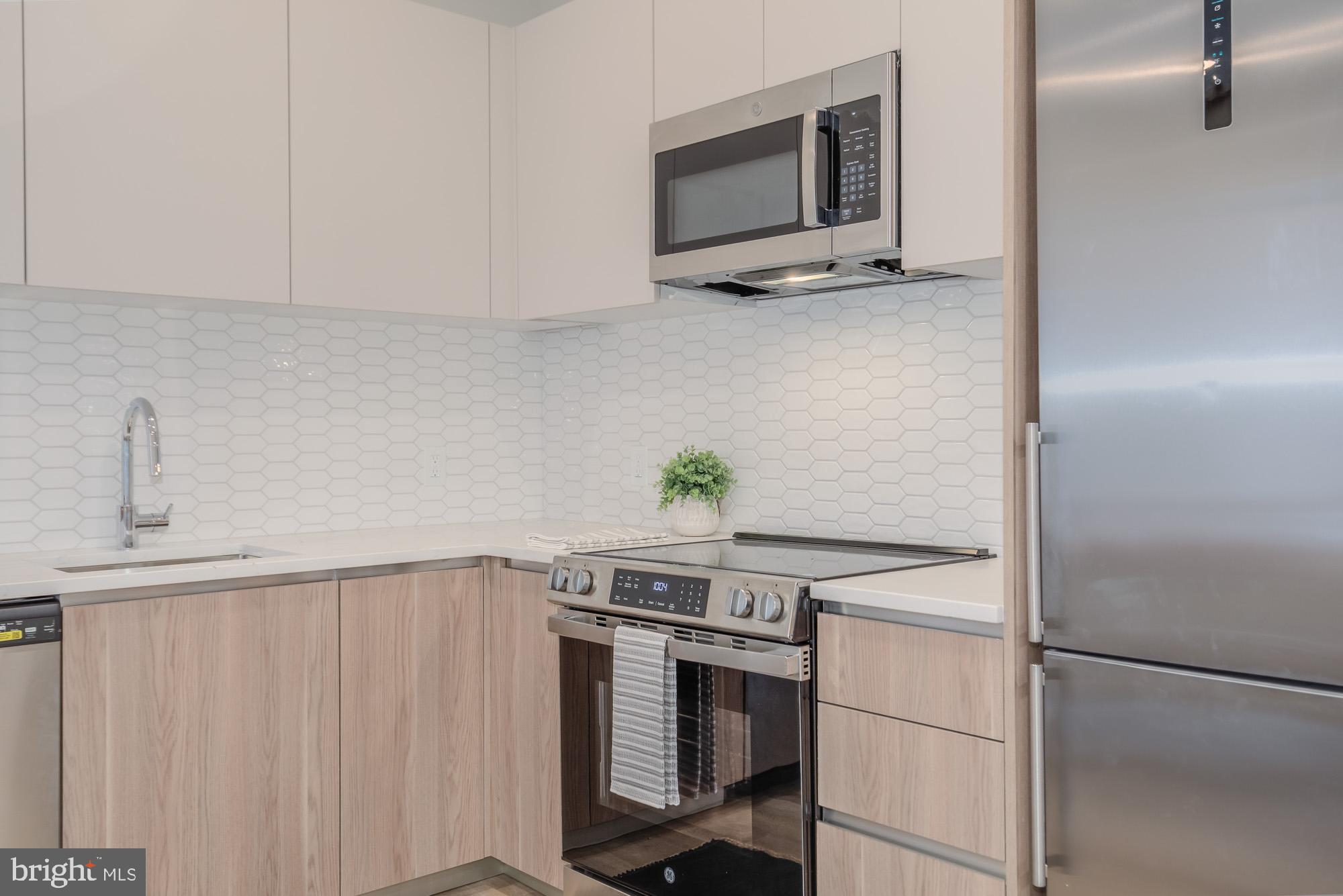 933 N Street Northwest Washington, DC 20001 - Photo 6 of 15