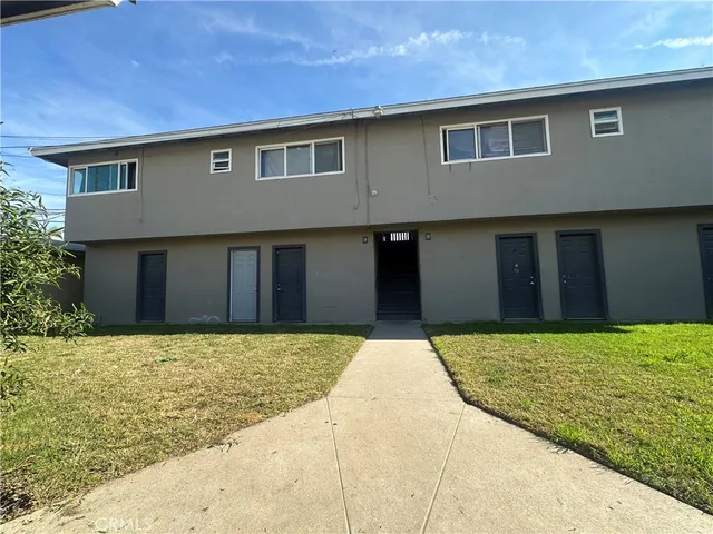 $990,000 | 422 North Glenn Avenue, Fresno, CA 93701
