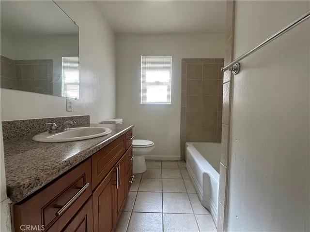 $990,000 | 422 North Glenn Avenue, Fresno, CA 93701