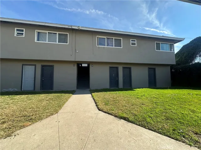 $990,000 | 422 North Glenn Avenue, Fresno, CA 93701