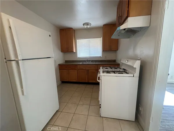$990,000 | 422 North Glenn Avenue, Fresno, CA 93701