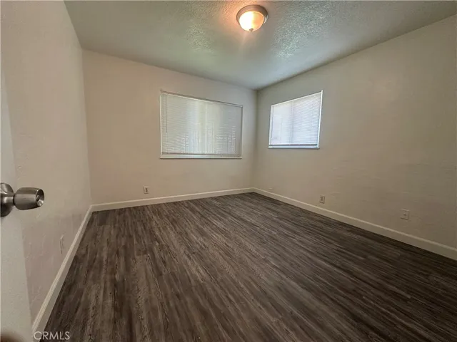 $990,000 | 422 North Glenn Avenue, Fresno, CA 93701