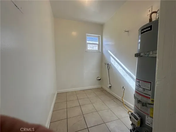 $990,000 | 422 North Glenn Avenue, Fresno, CA 93701
