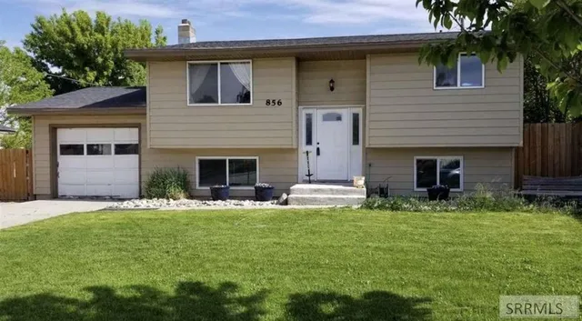 $269,900 | 856 Sawtooth Street, Chubbuck, ID 83202
