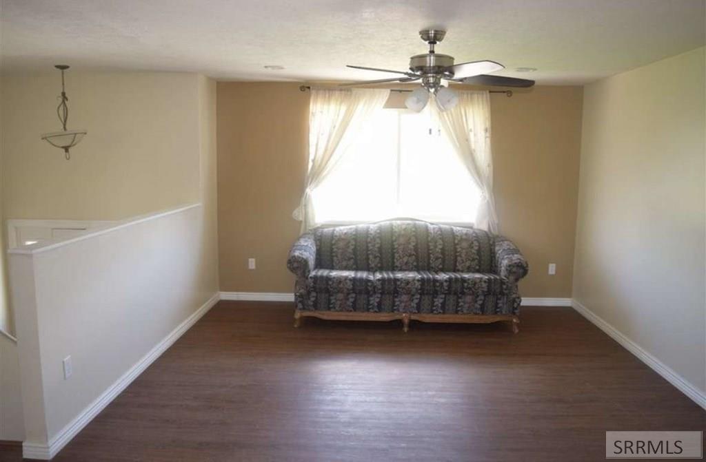 856 Sawtooth Street Chubbuck, ID 83202 - Photo 2 of 11