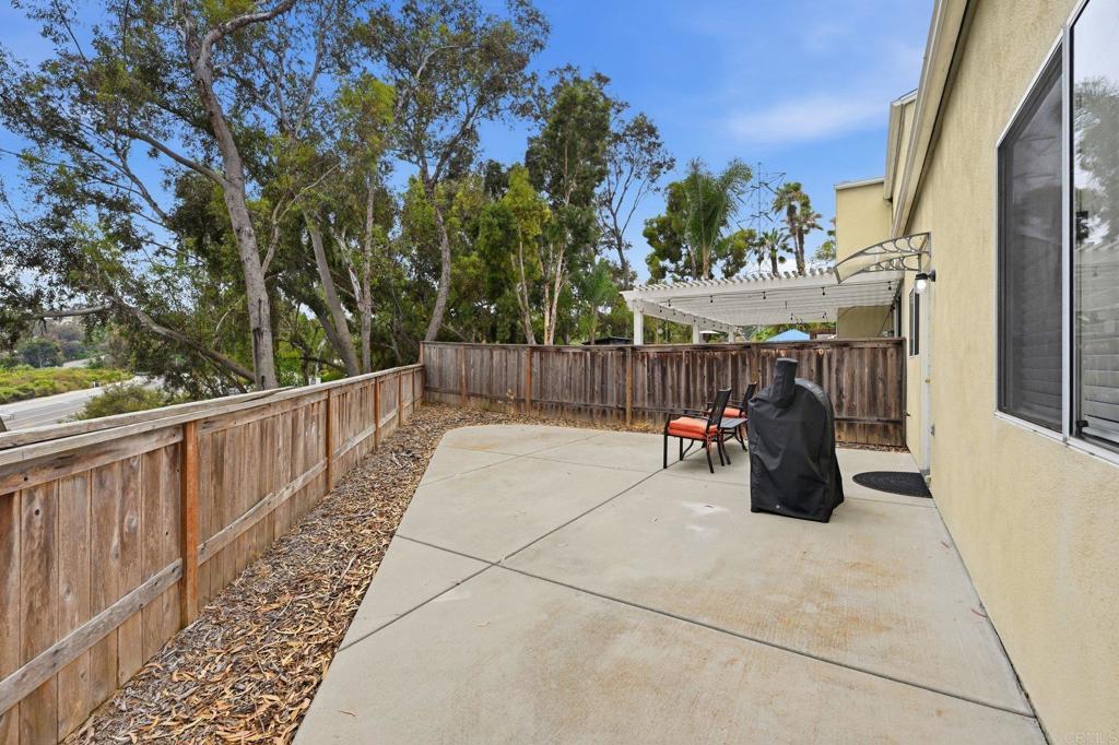 2633 Regent Road Carlsbad, CA 92010 - Photo 18 of 28