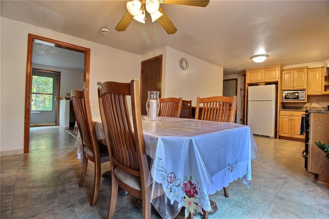 170 Winnapaug Road Westerly, RI 02891 - Photo 5 of 25