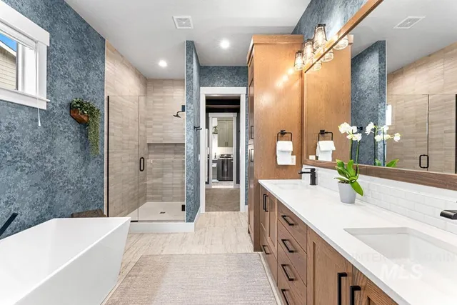 $1,350,000 | 4936 West Tia Inez Street, Eagle, ID 83616