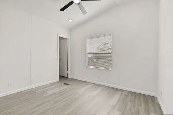 $225,000 | 5111 Savannah Woods, Von Ormy, TX 78073