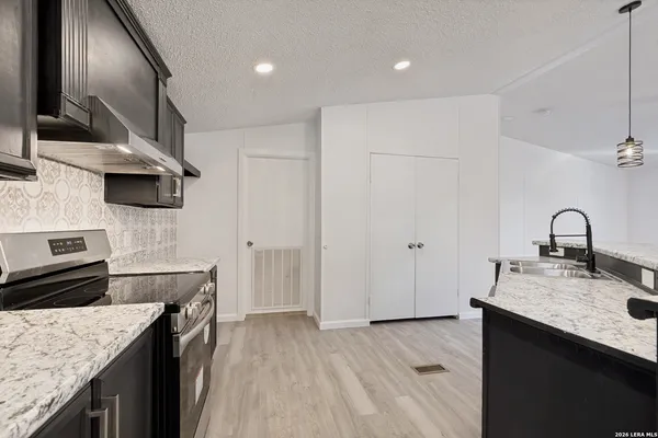 $225,000 | 5111 Savannah Woods, Von Ormy, TX 78073