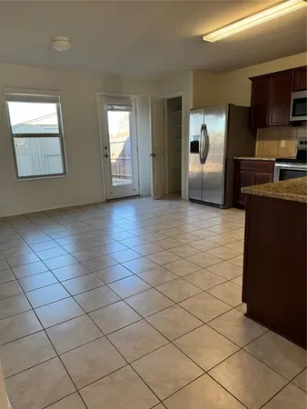 $2,000 | 2258 Bryant Lane, Fate, TX 75189