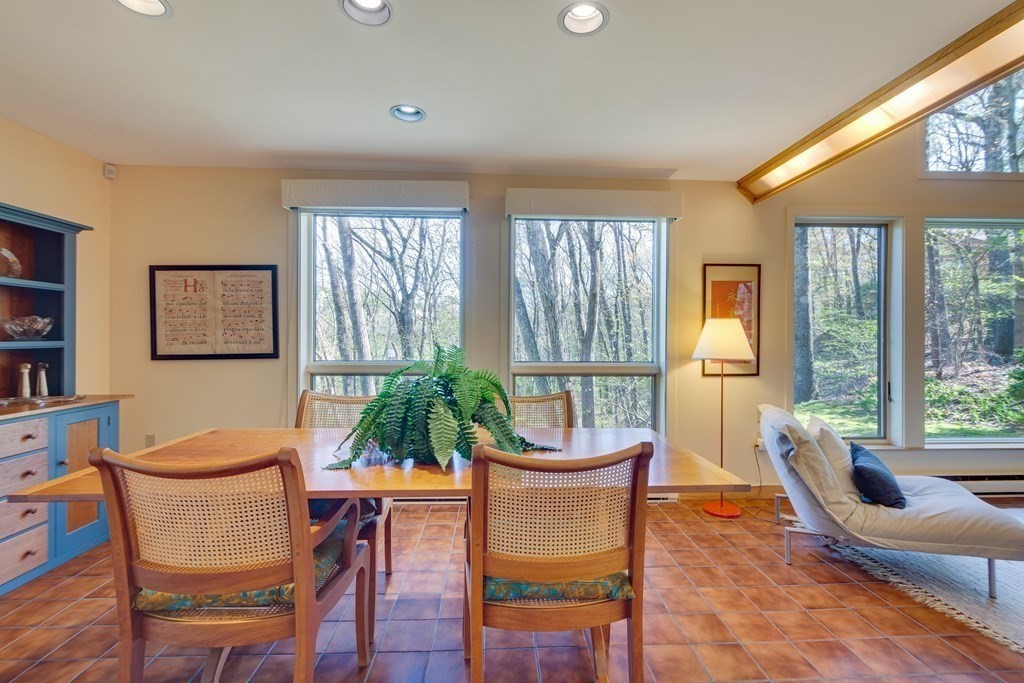 21 Oak Meadow Road Lincoln, MA 01773 - Photo 12 of 31