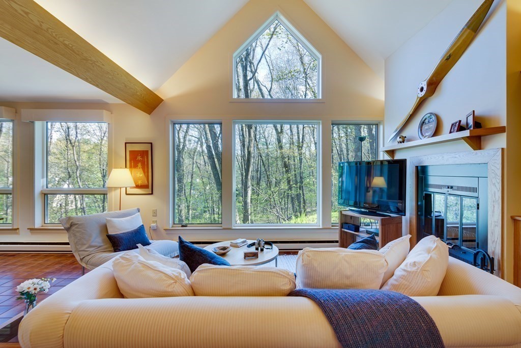 21 Oak Meadow Road Lincoln, MA 01773 - Photo 3 of 31