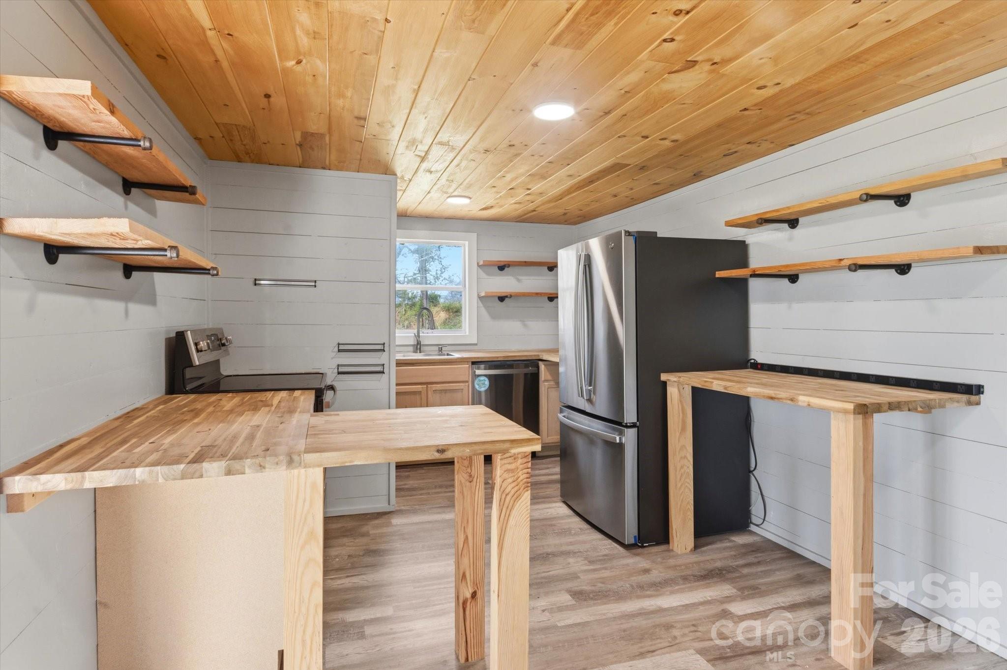 75 Old Macedonia Road Asheville, NC 28804 - Photo 4 of 42