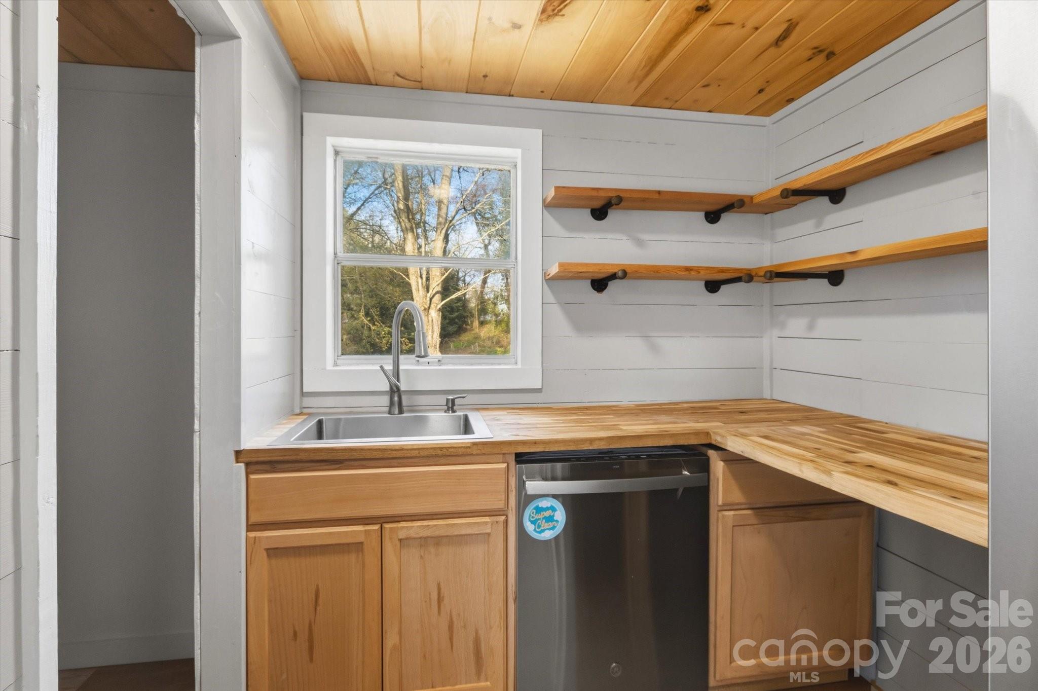 75 Old Macedonia Road Asheville, NC 28804 - Photo 8 of 42