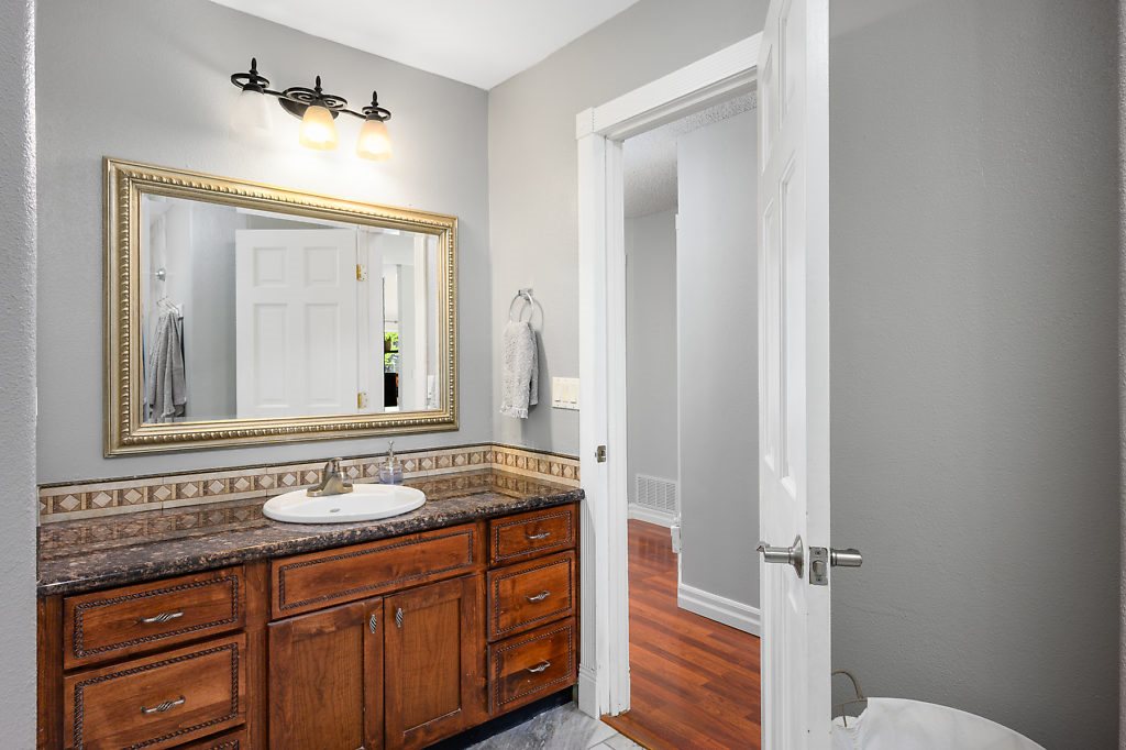 5619 South Custer Road Spokane, WA 99223 - Photo 14 of 23