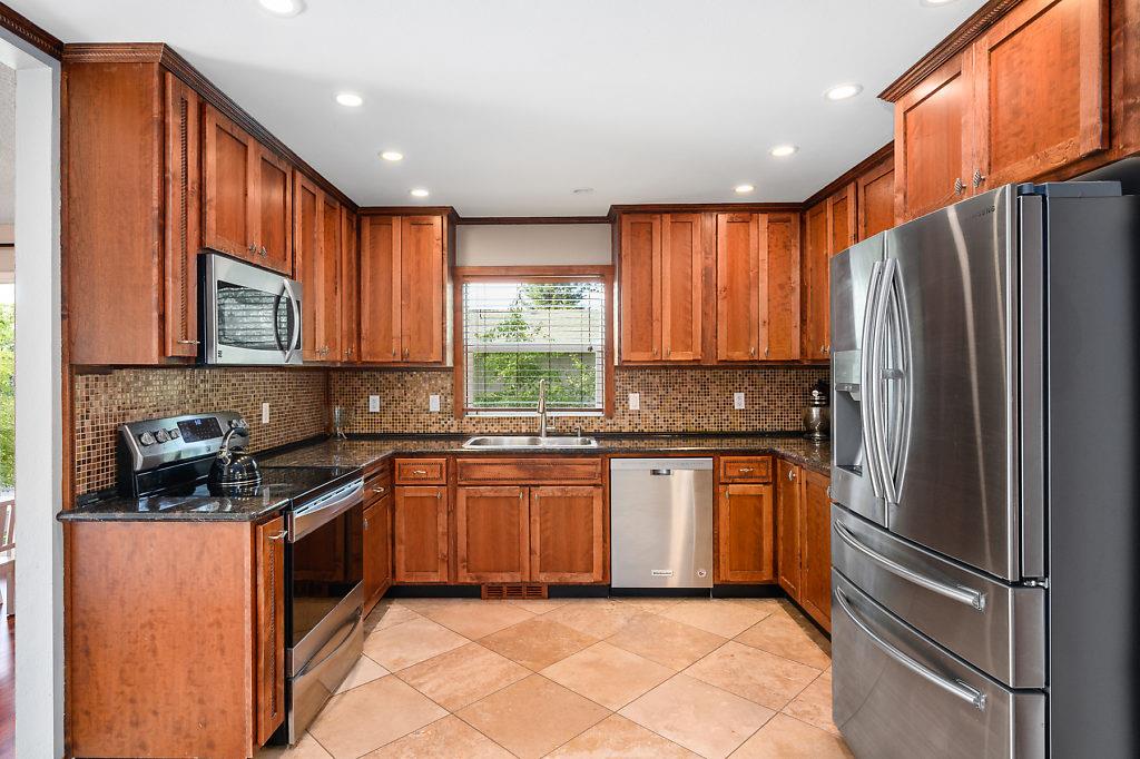 5619 South Custer Road Spokane, WA 99223 - Photo 7 of 23